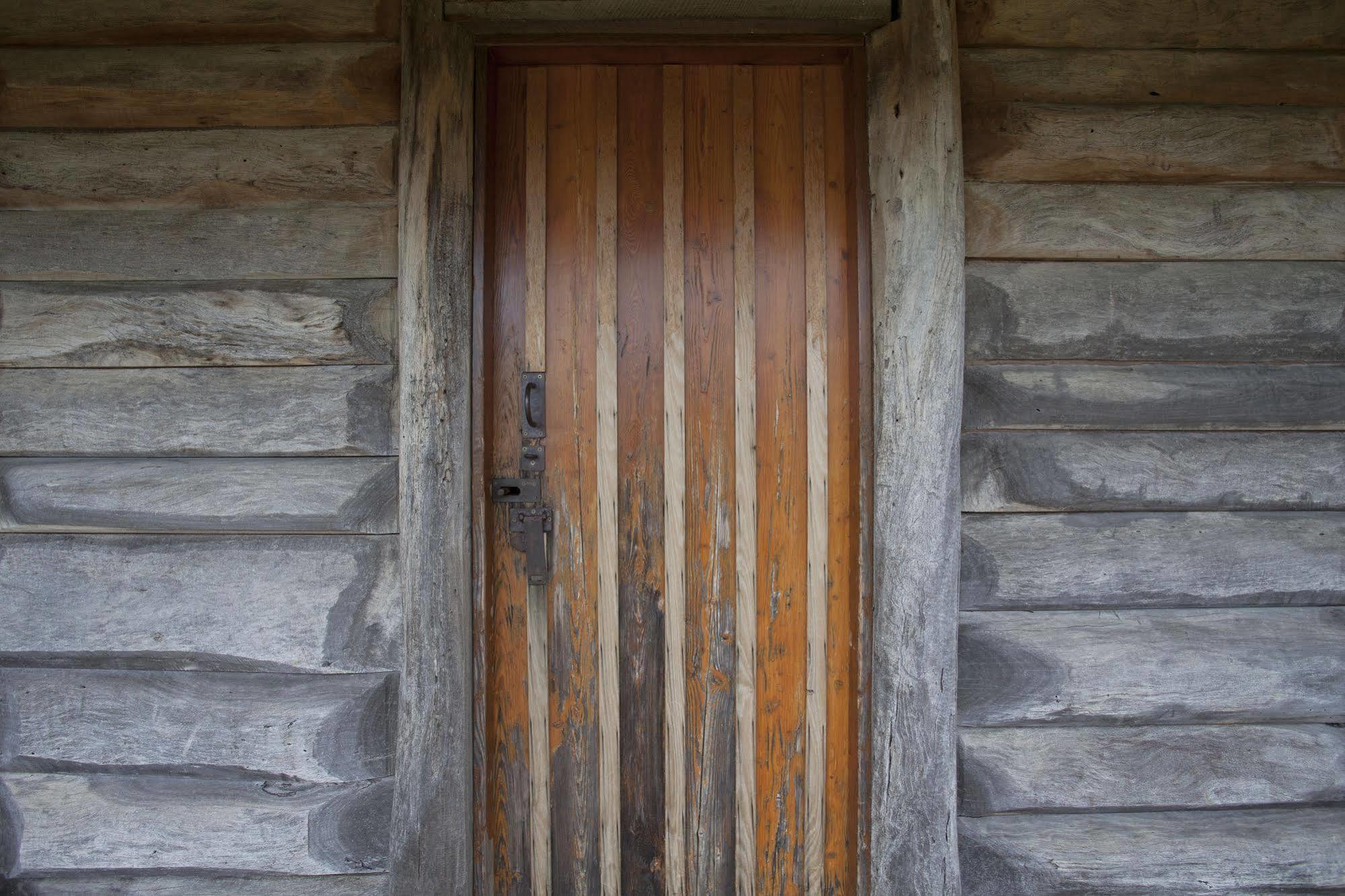 Grampians Pioneer Cottages Halls Gap Bagian luar foto