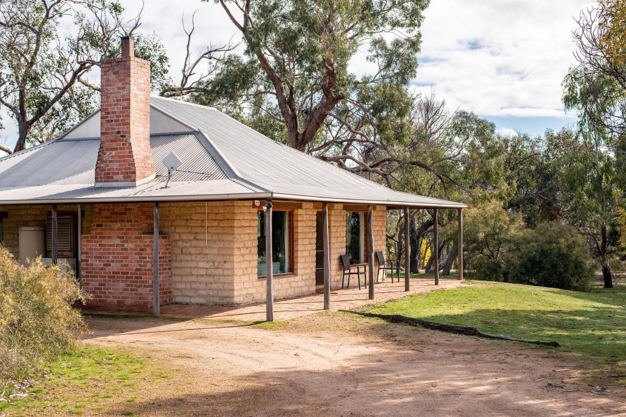 Grampians Pioneer Cottages Halls Gap Bagian luar foto